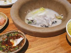 -滇香肴·云南菜蒸汽石锅鱼(云南北路店)