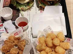 -The Habit Burger Grill 哈比特汉堡(复兴soho店)