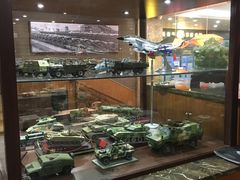 -车之谷·汽车文化主题餐厅(汽开店)