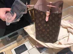 -LV路易威登(杭州万象城店)