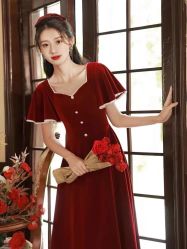 -NaNa婚纱礼服馆