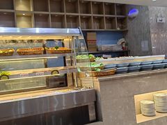 -锤头鲨毛肚海鲜烤肉自助餐厅(国购广场店)