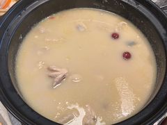 -煲王粤菜餐厅(中侨中心店)