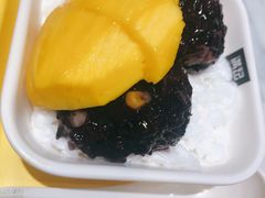 芒果白雪黑糯米-满记甜品(湖滨店)