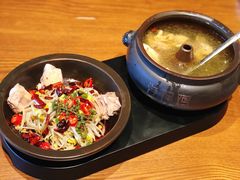 汽锅鸡-云海肴·汽锅鸡·云南菜(天山百盛优客店)