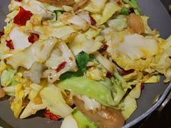干锅包菜-东方红·湖南菜(金屿店)
