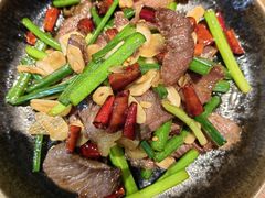 -云海肴·汽锅鸡·云南菜(天山百盛优客店)