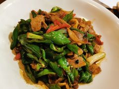 螺丝椒小炒肉配饼-荷风细雨·中国茶宴(碧云店)