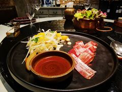 -泓0871臻选云南菜·味庄
