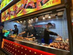 自助取餐区-八一好吃街·高品美食广场