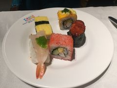 -领鲜活海鲜榴莲自助火锅(东门店)