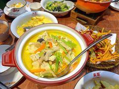 郧西山珍菌手掰豆腐-来菜·湖北头牌藕汤(银泰创意城店)