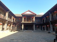 -清风小镇闯关东影视基地