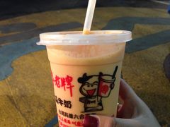 -六合夜市