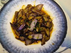 -松沪名灶·豆浆鱼头·新上海菜(飞航吾悦广场店)