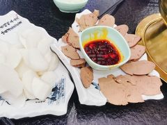 -撒拉人家.酸菜牦牛肉火锅