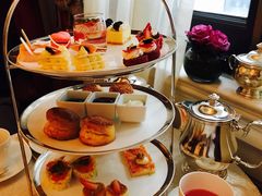 红丝绒下午茶-Salon de Ville浦江汇(上海外滩华尔道夫酒店店)