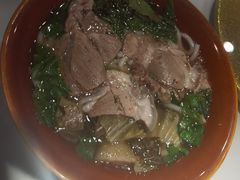 花溪牛肉粉-黔香阁(大上海时代广场店)