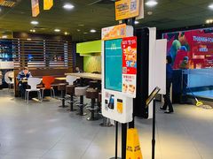 大堂-麦当劳(光新乐购店)