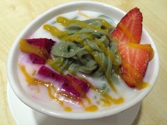 -甜心妈妈·榴莲星级糖水(北京路总店)
