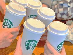 -星巴克(西安曲江银泰店)