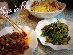 茄子肉丁小公鸡双拼拌面-文三里屯面馆(三里屯店)
