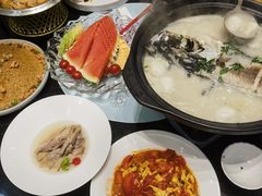 -香山湖家家宴(中山陵店)