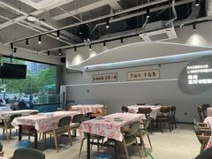 -老班长·小龙虾·鲜货烧烤大排档(金街美地店)