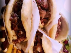 -闫家驴肉老店(华电一校店)