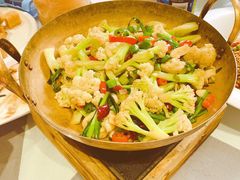 -一家人(凯旋路店)