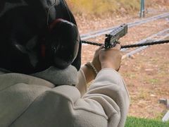 -猎鹰谷实弹射击俱乐部