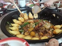 -边江铁锅炖鱼(振八街店)