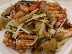酸菜炒鱿鱼-汇兴源餐馆(小北路店)