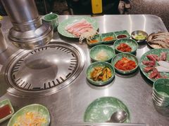 -欧巴炭烤肉오빠숯불구이(南京东路店)