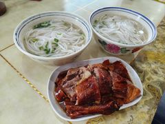 -香辉食馆(新兴路店)