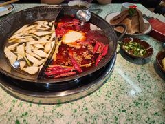 -鸿姐老火锅(疁城新天地店)