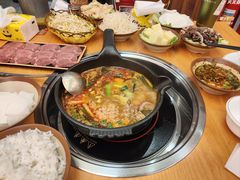-黔三一夺夺粉酸汤火锅(百信店)