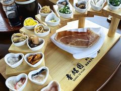 -香麒园·过桥米线·南湖雅宴