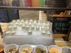 -西藏饭店·亚克·食光自助餐厅(文殊院店)