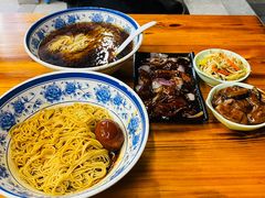 -来福面馆现炒浇头本帮面(真光路店)