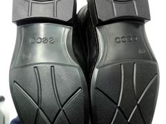 -爱革·洗衣改衣·洗鞋修鞋·洗包修包·奢侈品护理(宝地广场店)