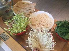 -雾都渣渣火锅(南城智汇城店)