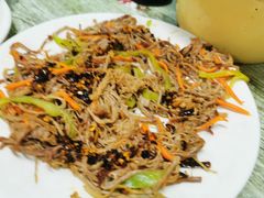 -正宗胖子抻面馆(岭东路店)