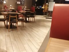 -必胜客(新中纬店)