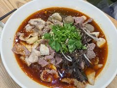 -三顾冒菜(万达店)
