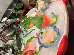 -万岛日本料理铁板烧(万泰国际店)