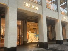 -HERMES(湖滨银泰in77店)