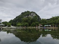-星湖旅游景区七星岩