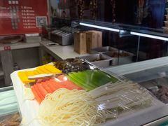 -老鼎万春卤菜(五代传承创始老店)