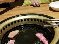 -炼火烤肉店